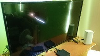 TV - Schermt werkt niet meer - voor iemand die er van kent ., LED, 100 Hz, Full HD (1080p), Ophalen