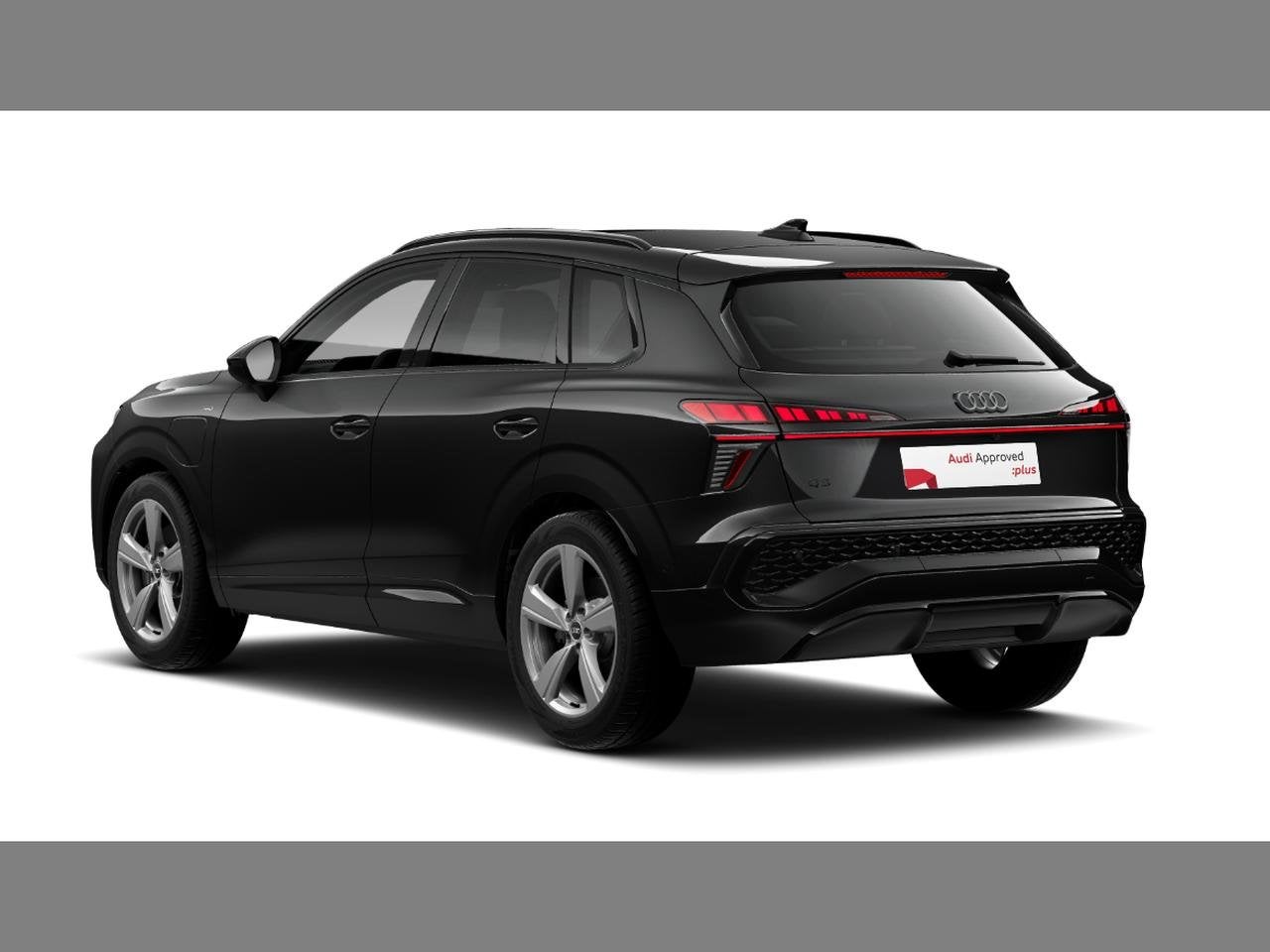Audi Q3 SUV e-hybrid (PHEV) Q3 SUV e-hybrid 1.5 TFSI Corpora, Auto's, Automaat, Zwart, 43 g/km, Hybride Elektrisch/Benzine