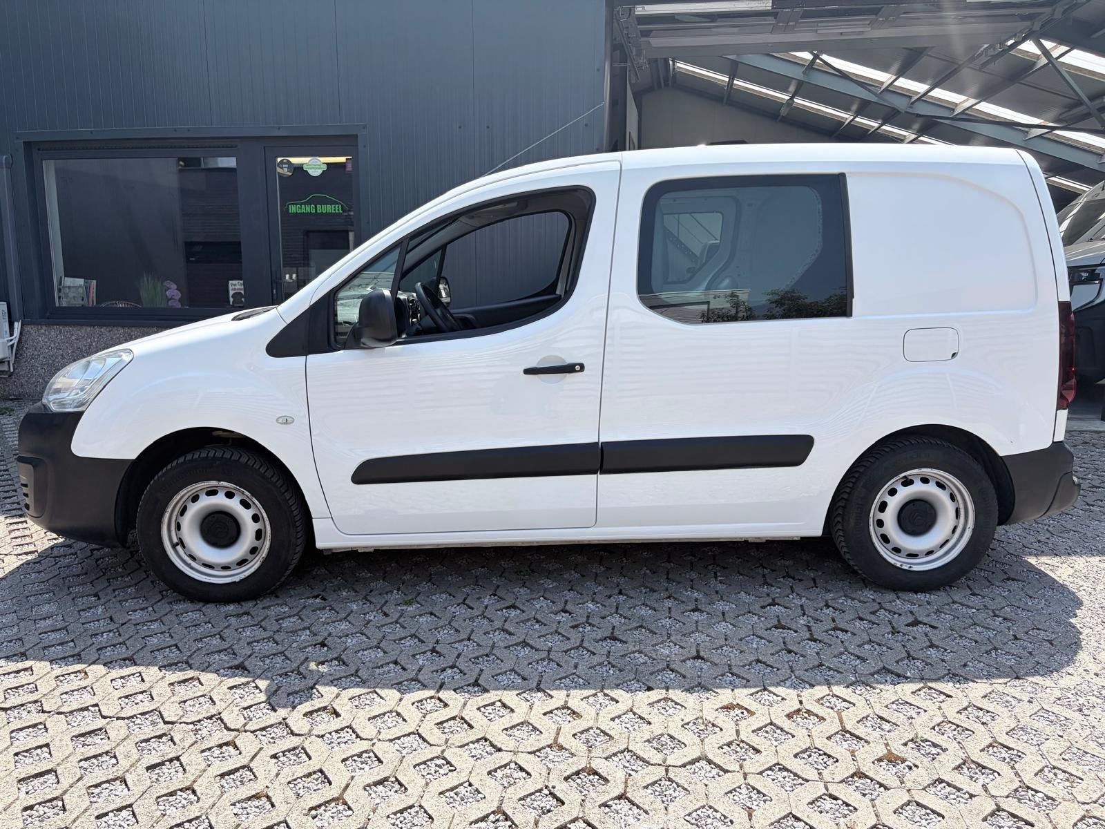 Citroën Berlingo Benzine+LPG - Bestelwagen - 3 zitplaatsen, Autos, https://public.car-pass.be/vhr/2f84896b-fd10-4f7b-bf35-668ed601dc05