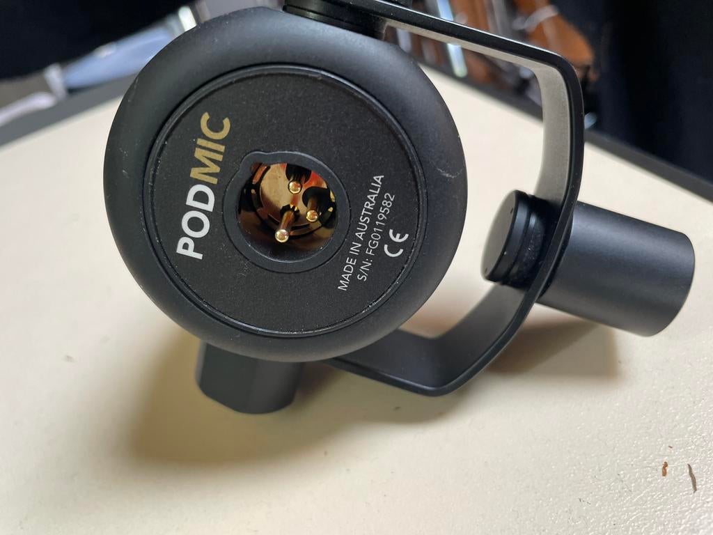Rode podmic, Enlèvement ou Envoi, Comme neuf