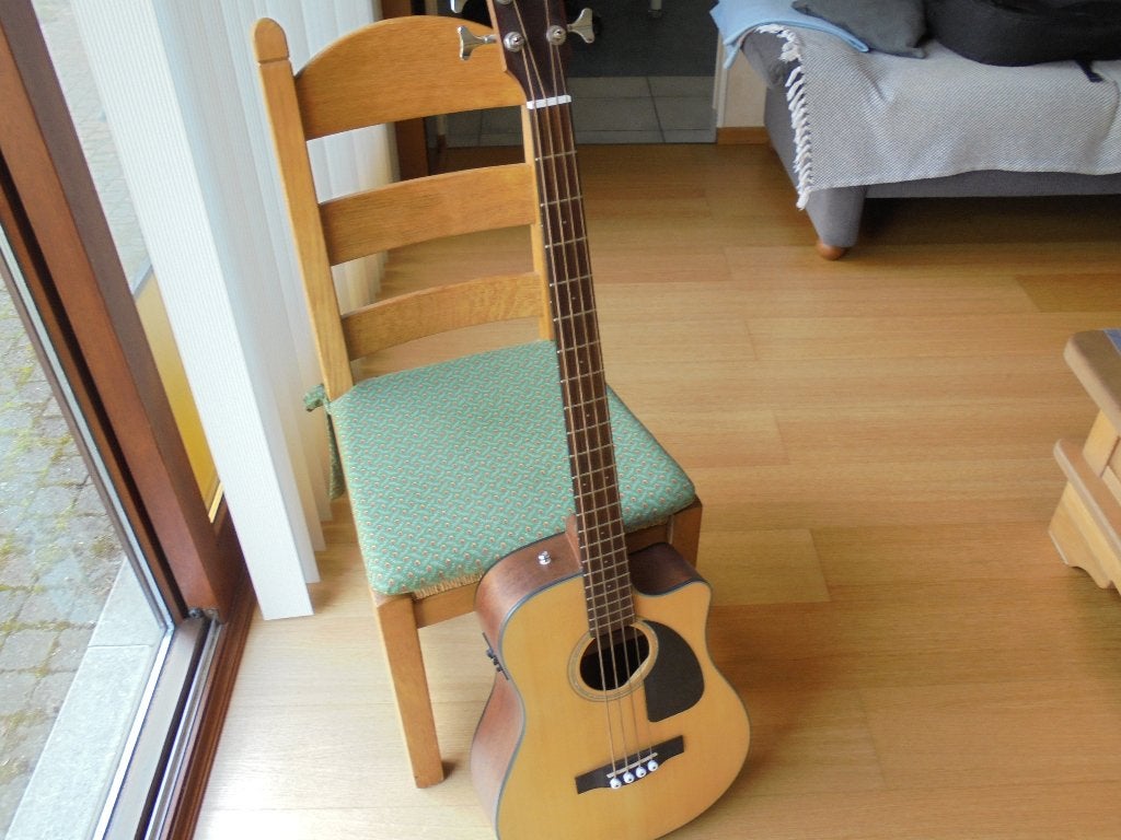 FENDER bass,acoustique et électrique FISHMANtuner,comme neuf, Musique & Instruments, Enlèvement, Comme neuf, Électrique