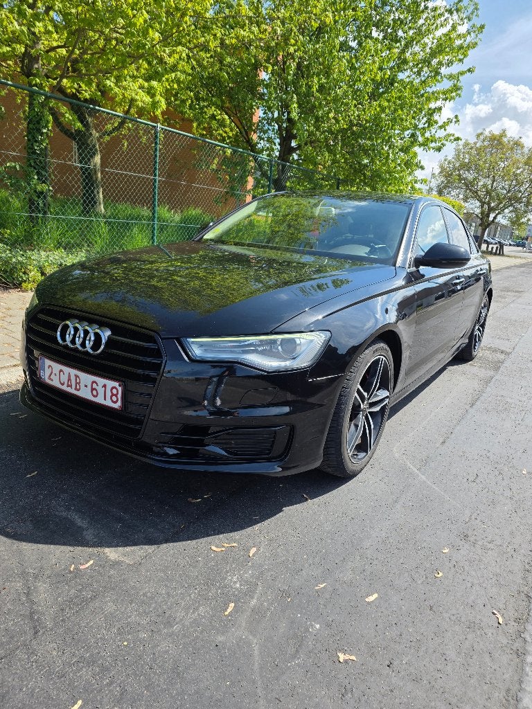 Audi A6 C7 EURO 6 ROZE KAART 190 pk, Auto's, Audi, Voorwielaandrijving, 1998 cc, Bi-Xenon koplampen, Zwart