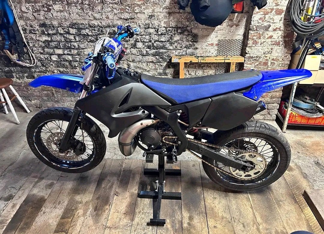 Yamaha Dt50r, Fietsen en Brommers, Ophalen