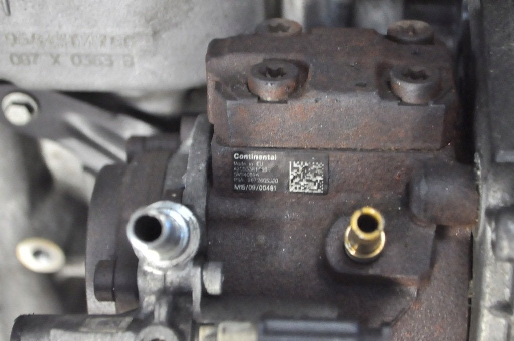 Moteur 9HR Nu PEUGEOT 308, Envoi, Utilisé, Skoda