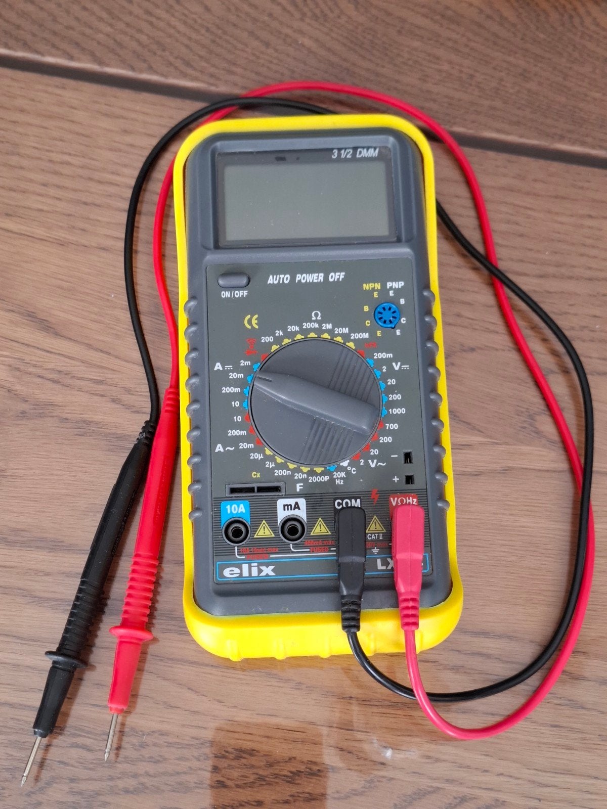 ELIX LX digitale multimeter — 3 1/2 DMM, Doe-het-zelf en Bouw, Meetapparatuur, Ophalen, Zo goed als nieuw, Elektriciteit