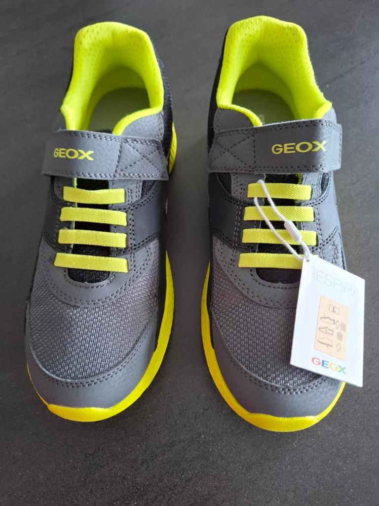 GEOX Respira-mandjes/ Maat:38/ Nieuw artikel/ Waarde: €55, Ophalen, Nieuw, Geox, Jongen of Meisje