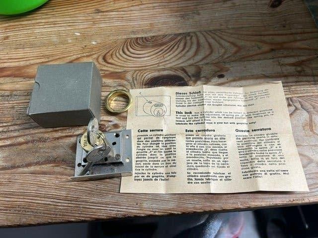 inbouwslot mortiseslot Yale 4 stuks vintage met doosje, Ophalen of Verzenden, Nieuw