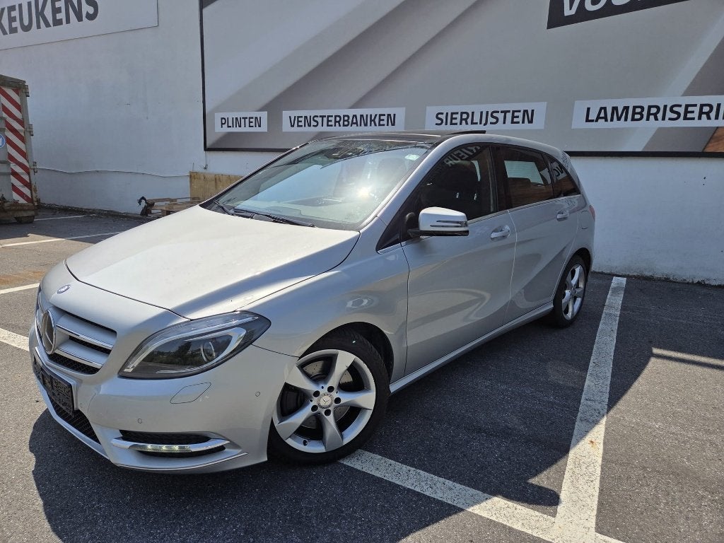 2013 Mercedes B250 –Automaat–Benzine-Pano –Leder-Camera, Autos, Mercedes-Benz, Particulier, Classe B, Caméra de recul, Essence