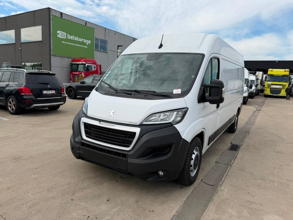 Peugeot Boxer (Numéro de stock 23525), Achat, Entreprise, 3 places, Boîte manuelle