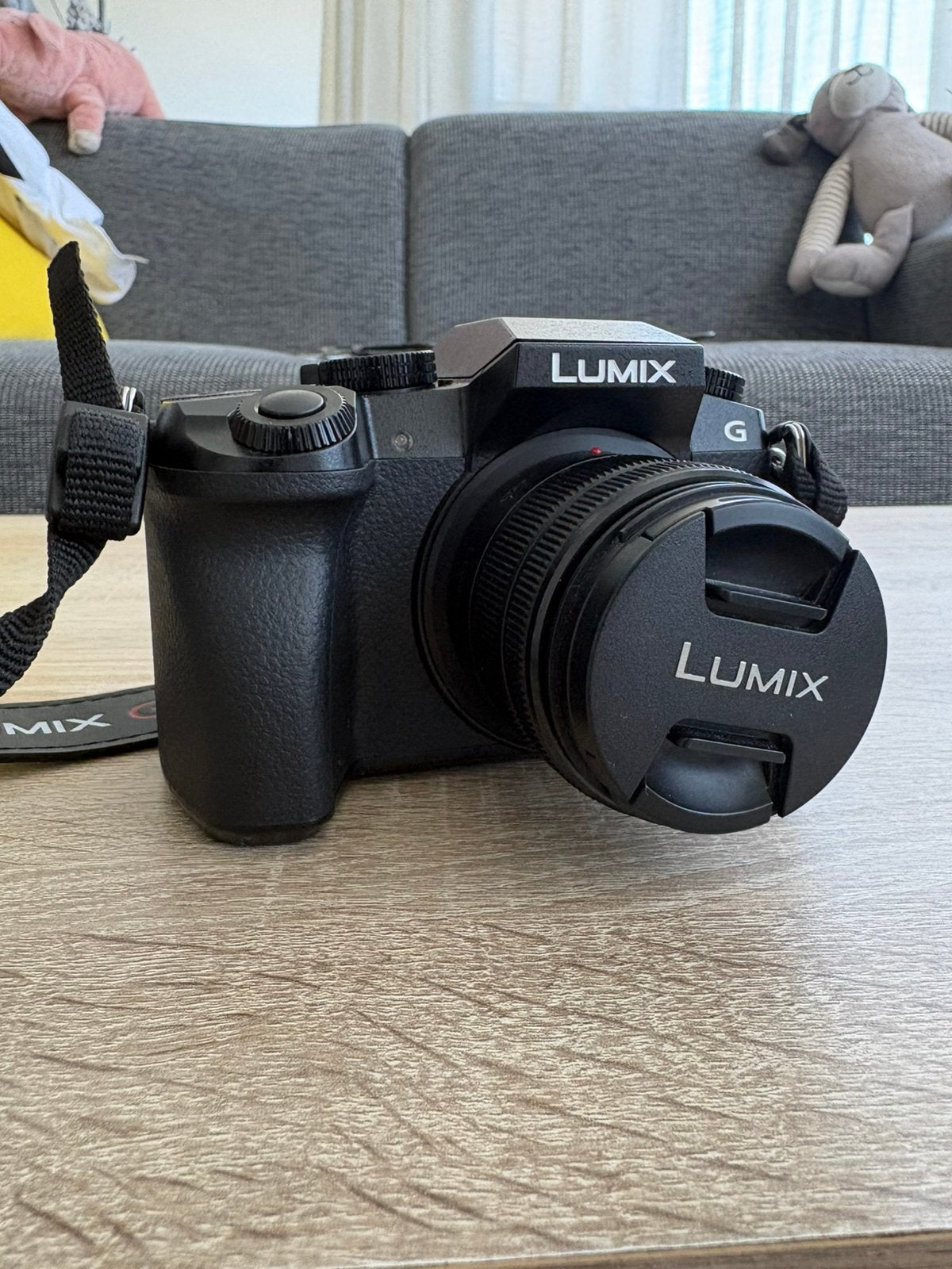 Appareil photo Panasonic Lumix G7 14-42 mm, Enlèvement ou Envoi, Comme neuf, Panasonic