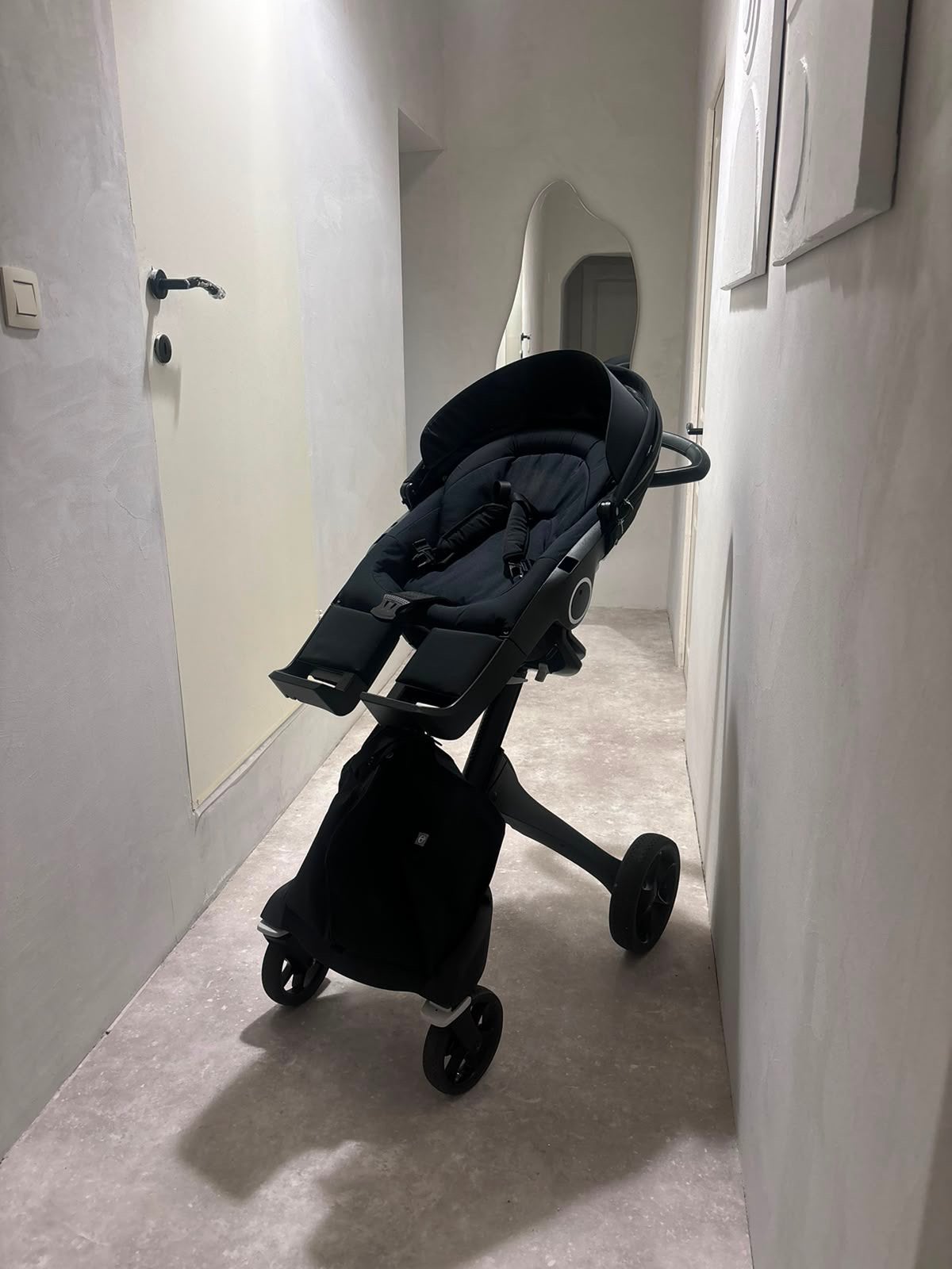 Poussette stokke xplory black poingee black, Enfants & Bébés, Enlèvement ou Envoi, Comme neuf, Poussette, Autres marques