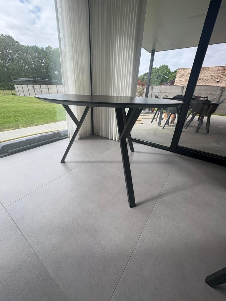 Ronde tafel 120cm + 4 zwarte stoelen, Huis en Inrichting, Ophalen, Gebruikt, 100 tot 150 cm, Rond