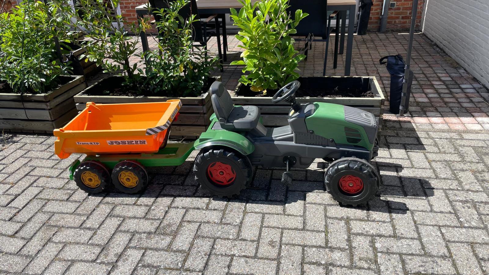 Speelgoedtractor, Ophalen, Gebruikt