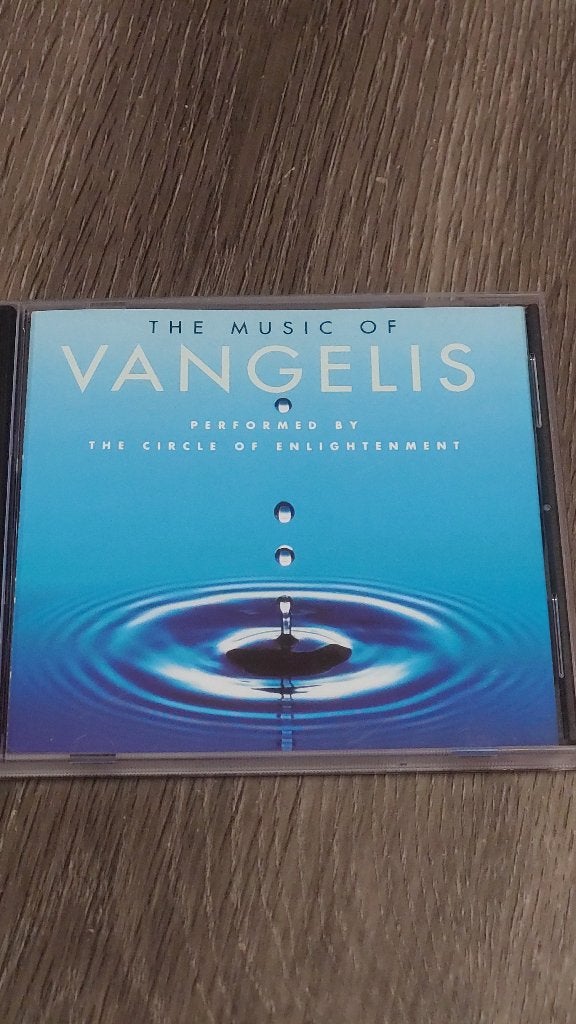 The music of VANGELIS performed by the circle of enlight.., CD & DVD, CD | Instrumental, Enlèvement ou Envoi, Comme neuf
