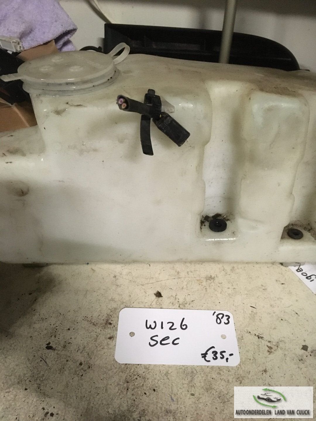 mercedes w126 sec ruitensproeiertank '83, Autos : Pièces & Accessoires, -, Utilisé, -, -