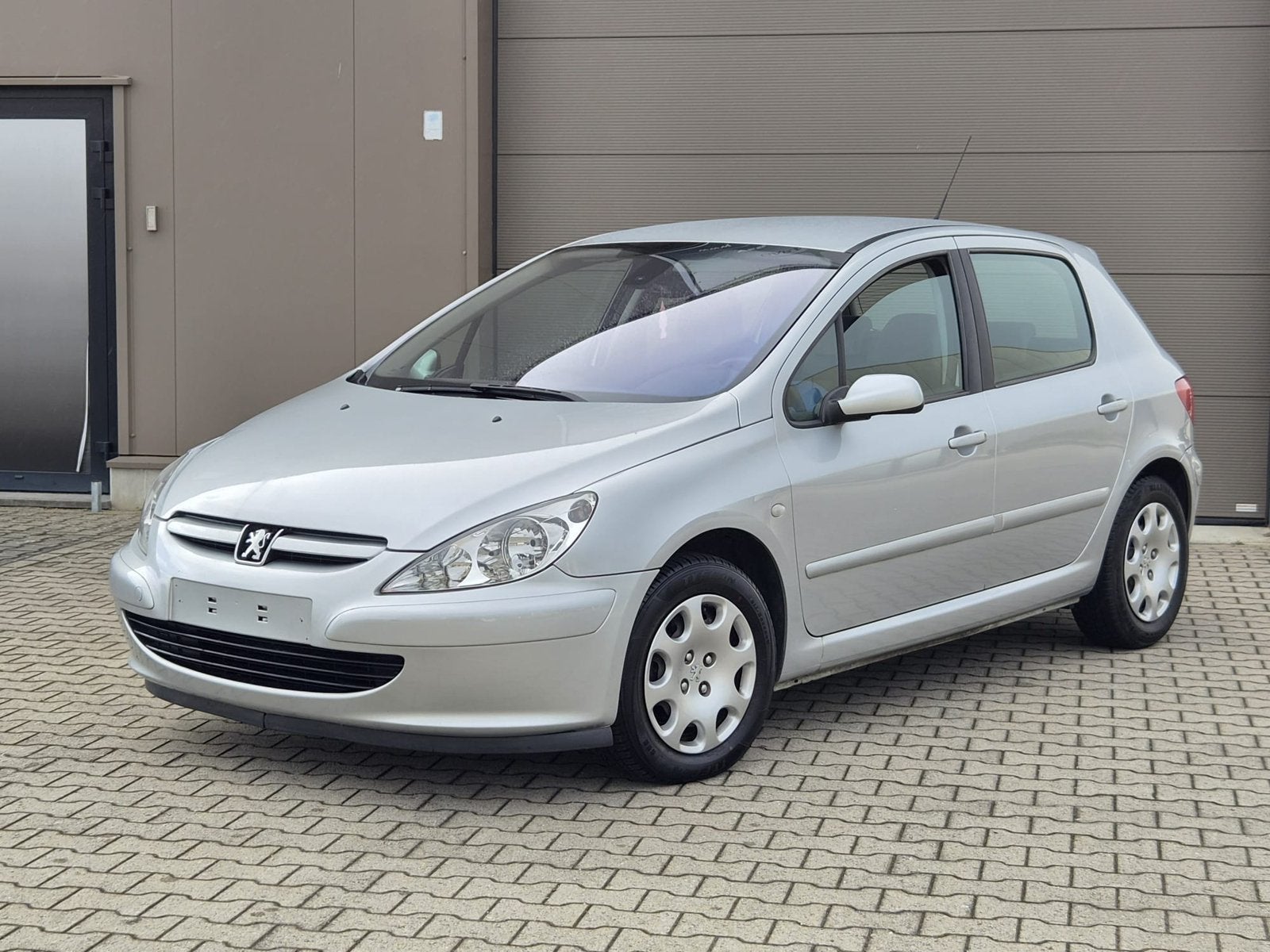 Peugeot 307 1.6 benzine 2005 wagen is gekeurd voor verkoop, Auto's, Stof, Zwart, 1600 cc, 5 deurs