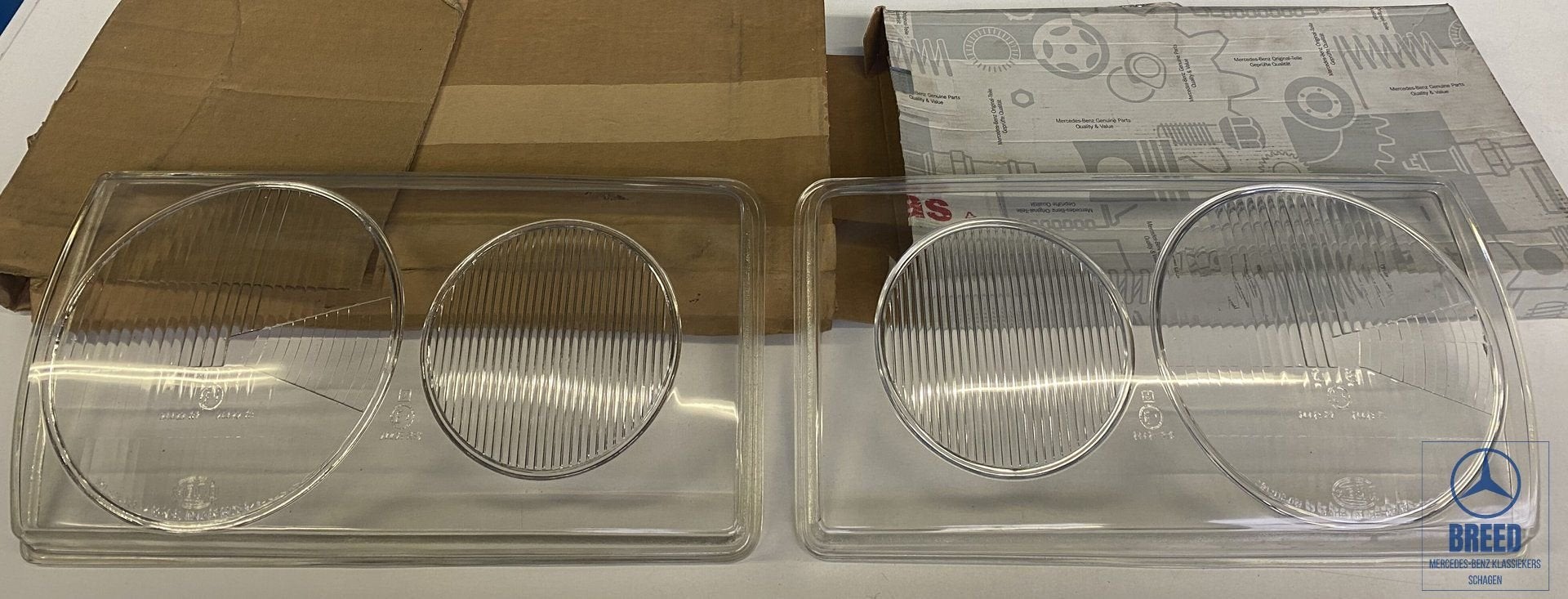 NOS koplampglas Hella Duplo L+R voor Mercedes-Benz W123, Autos : Pièces & Accessoires, Neuf, -, -, Enlèvement ou Envoi