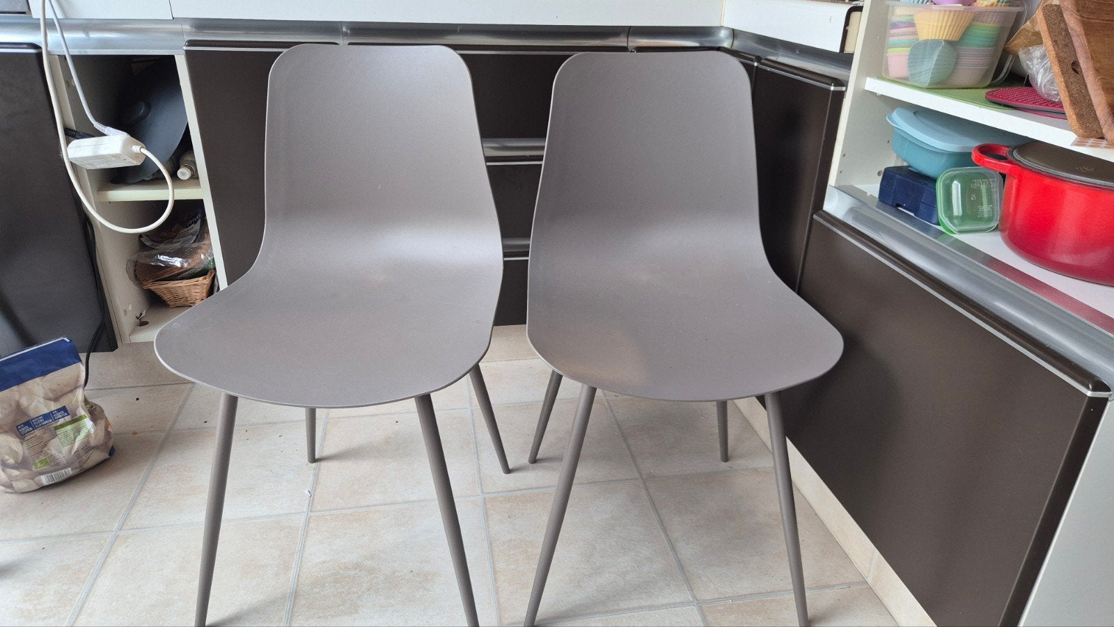 set van 4 kuipstoelen, Maison & Meubles, Gris, Synthétique, Comme neuf, Enlèvement