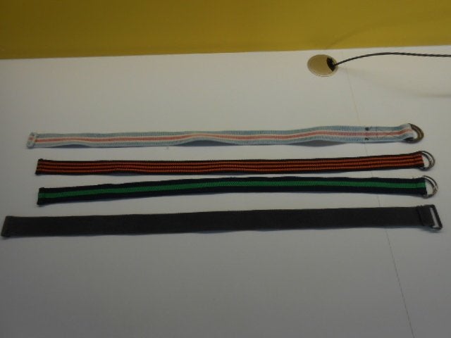 kinderriemen jongen 75 cm lang: 4 stuks samen 0,5€, Kinderen en Baby's, Ophalen of Verzenden, Gebruikt, Riem, Meerkleurig