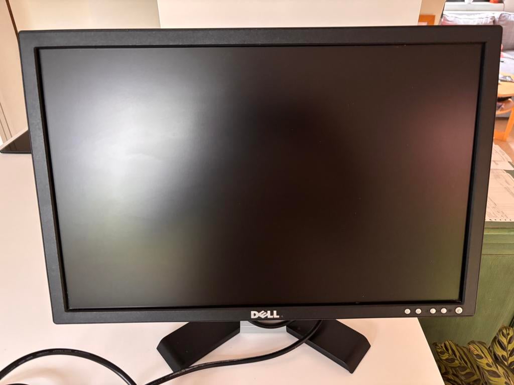 Moniteur ecran Dell 20 pouces, Informatique & Logiciels, HDMI, 61 à 100 Hz, Enlèvement, Utilisé