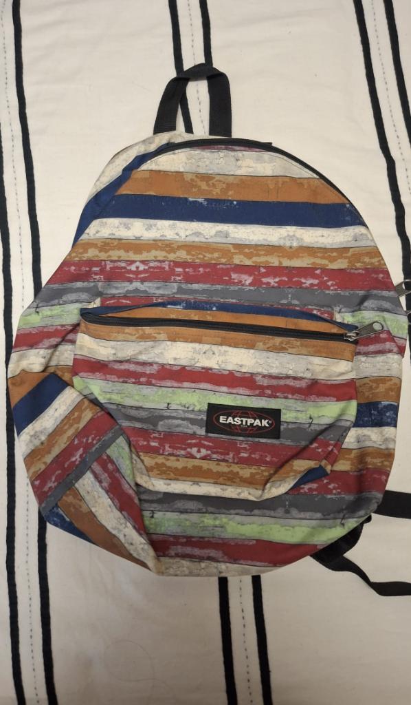 Eastpak rugzak, Handtassen en Accessoires, Tassen | Rugtassen, Gebruikt, Eastpak, 25 tot 40 cm, Ophalen of Verzenden