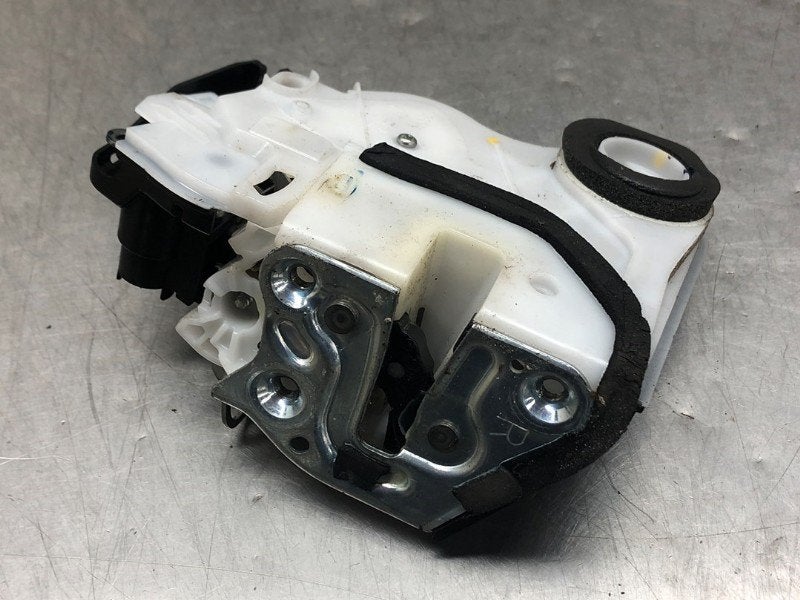 PORTIERSTANGEN RECHTS VOOR Suzuki Celerio (LF) (01-2014/-), Gebruikt, Suzuki