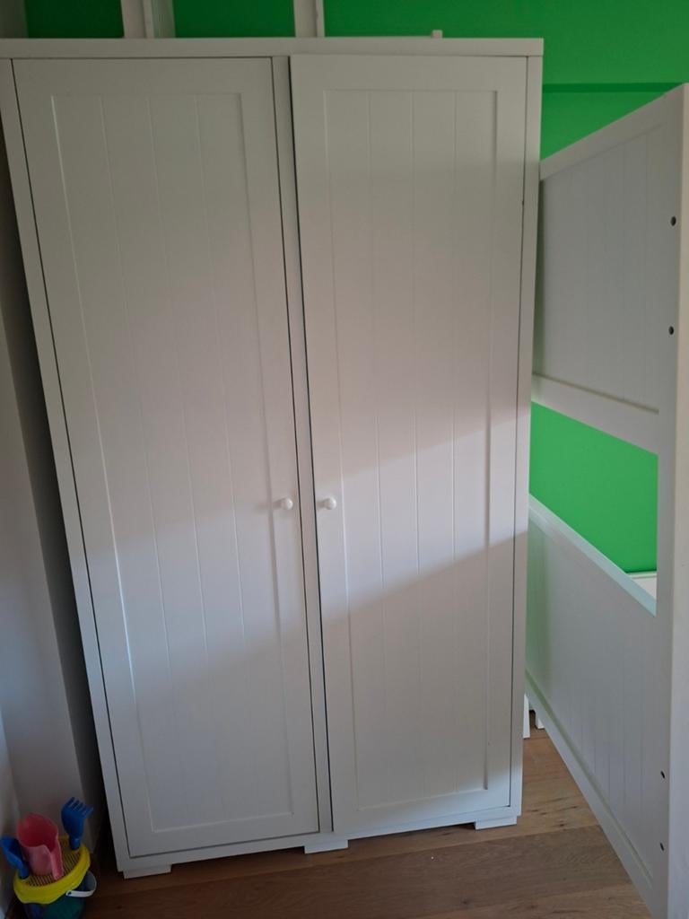 Klerenkast,  wit, Huis en Inrichting, Kasten | Kleerkasten, Ophalen, 100 tot 150 cm, 200 cm of meer, Zo goed als nieuw
