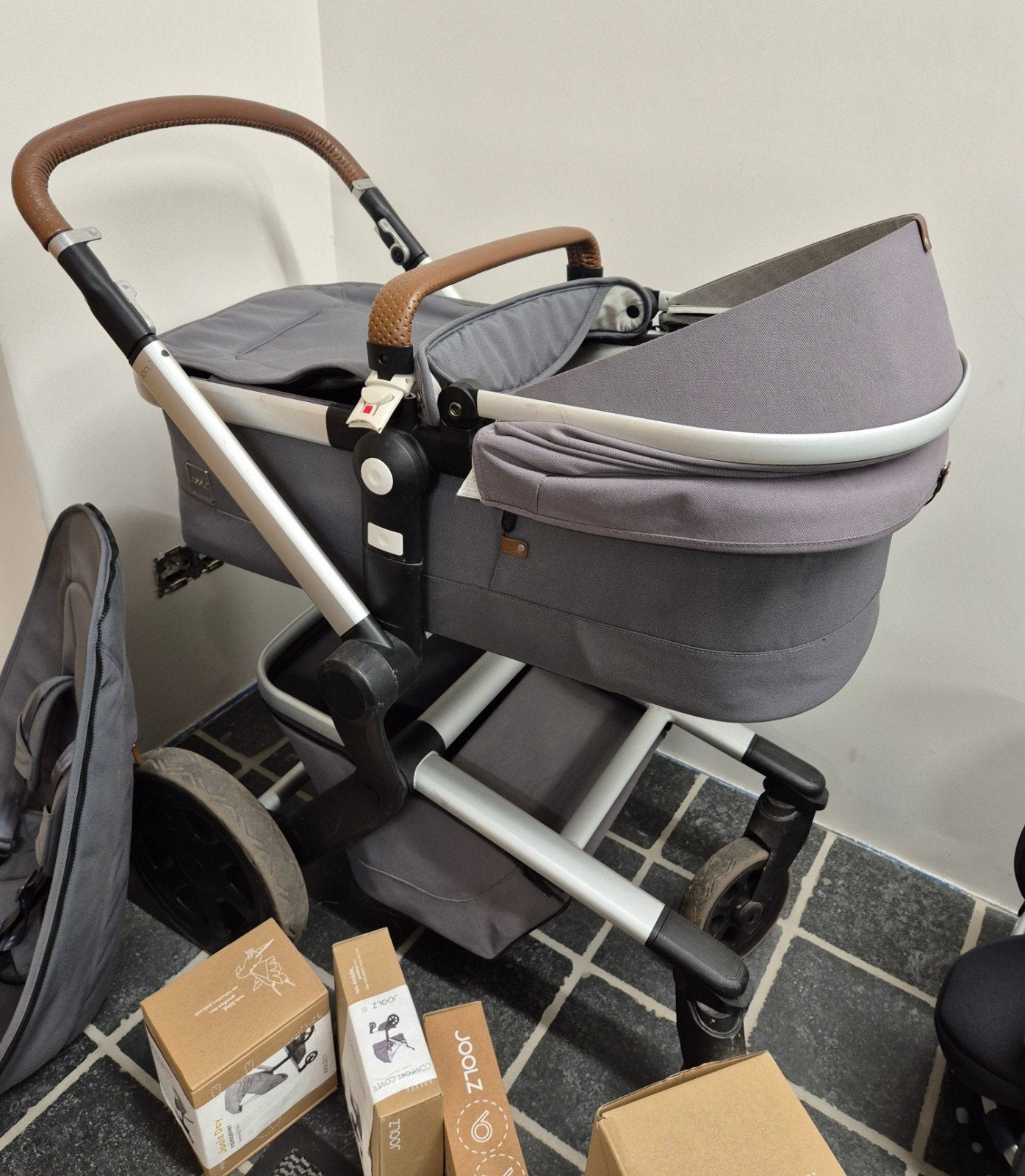 Kinderwagen Joolz met toebehoren, Enfants & Bébés, Enlèvement, Utilisé, Poussette, Autres marques