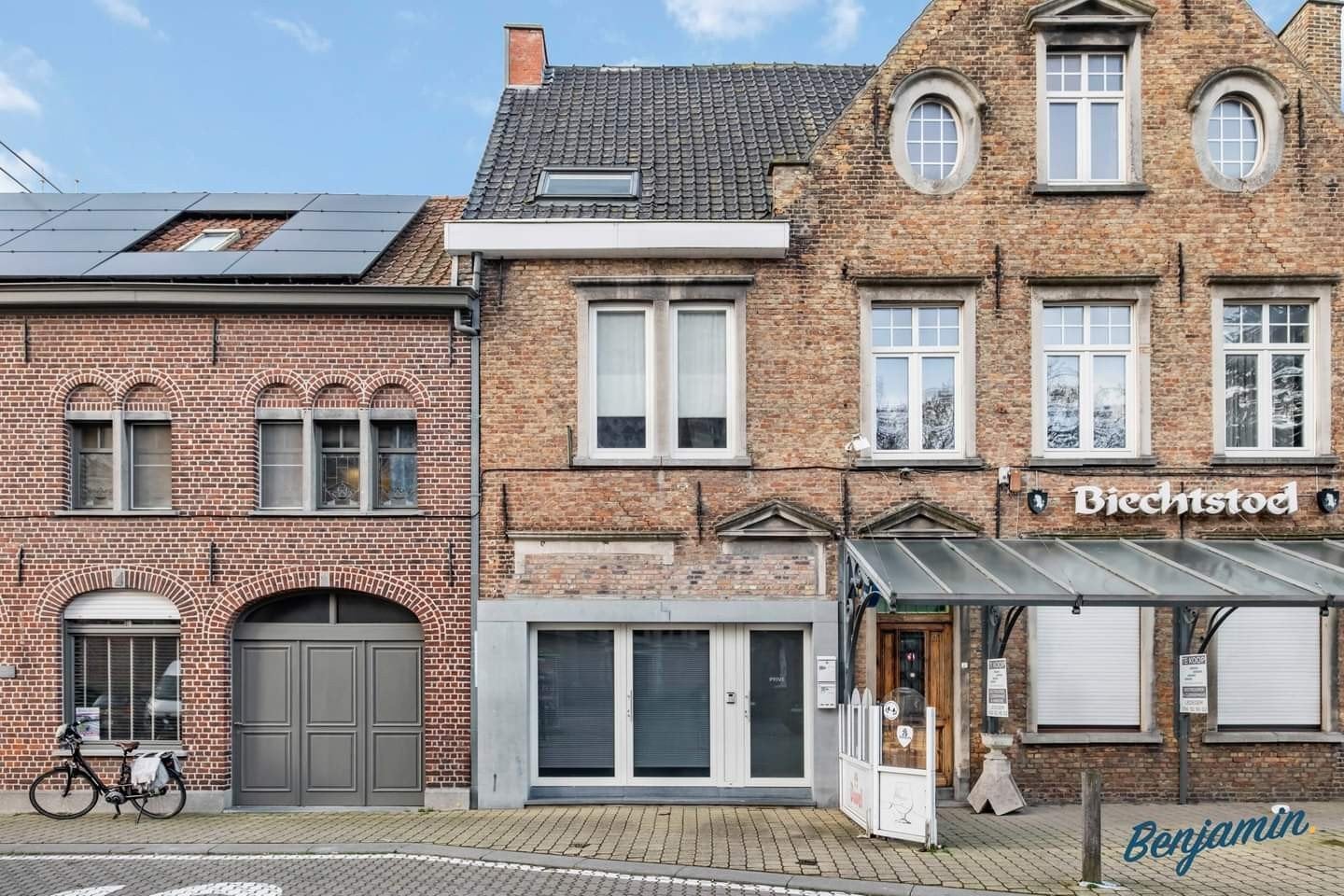 Appartement of handelspand met woonst, Immo