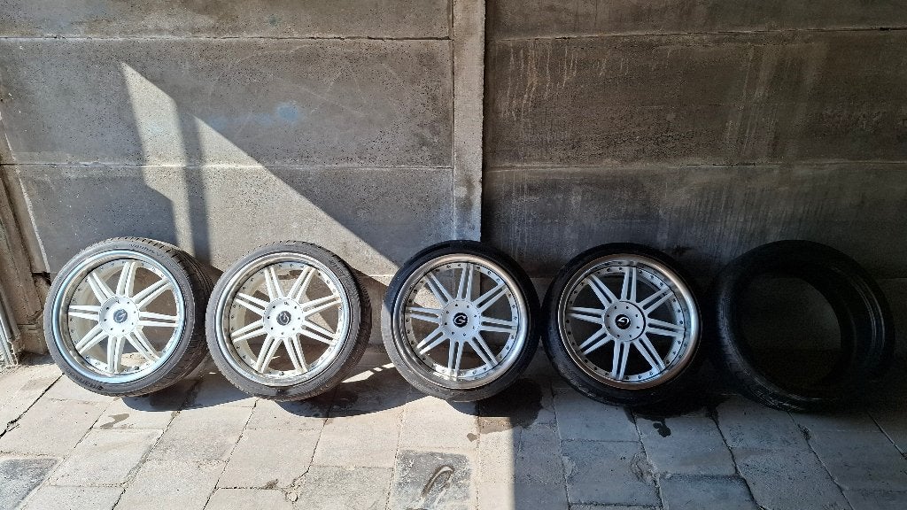 Genesis velgen wit breedset, 19inch steekmaat 5x112, Gebruikt, Velg(en), 235 mm, Personenwagen
