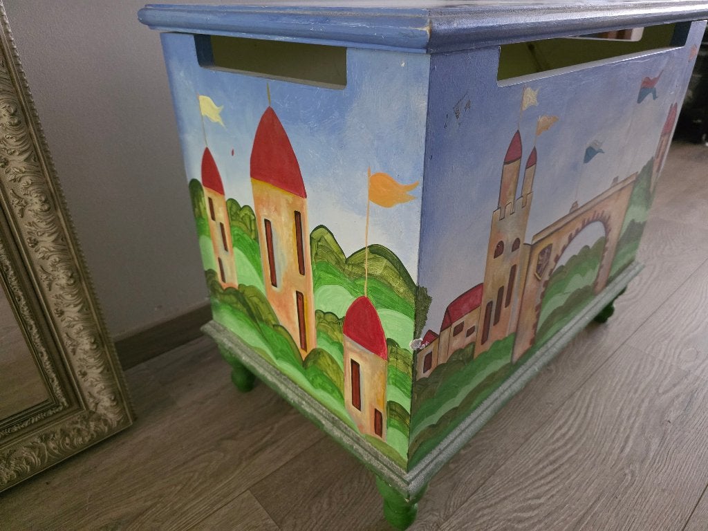 Handbeschilderde kindermeubels - uit Mexico in massief hout, Ophalen, Zo goed als nieuw, Commode