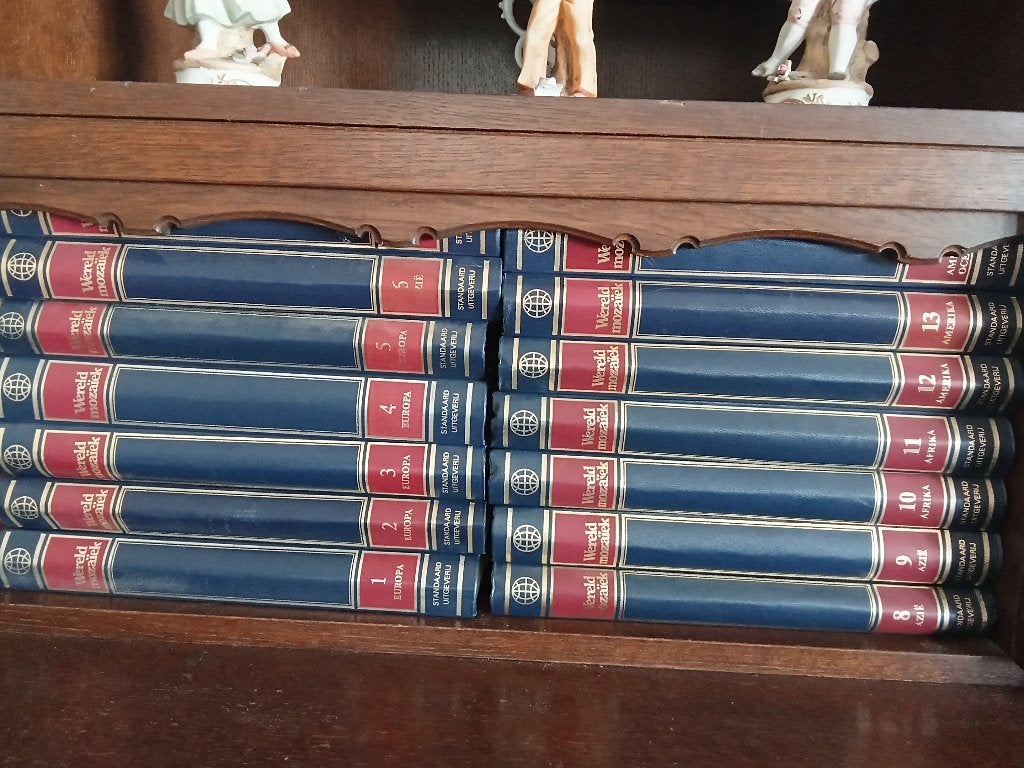 Vintage Wereld Mozaïek atlas reeks van Standaard Uitgeverij, Boeken, Encyclopedieën, Ophalen, Gelezen, Overige onderwerpen