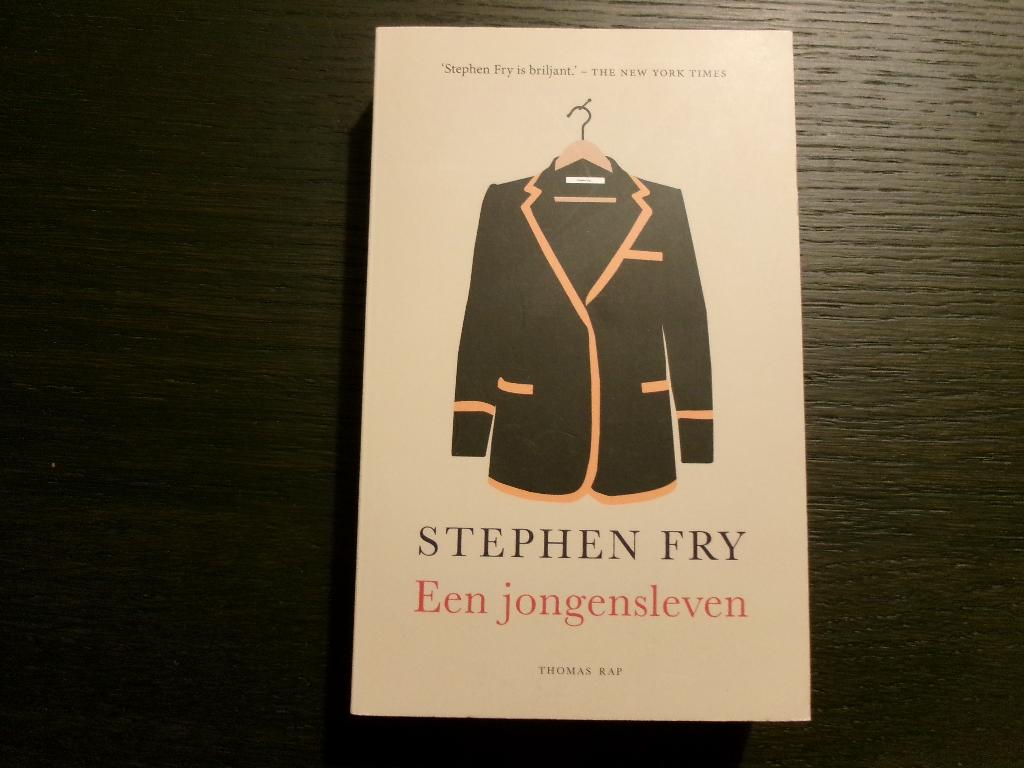 Een jongensleven  -Stephen Fry-, Ophalen of Verzenden