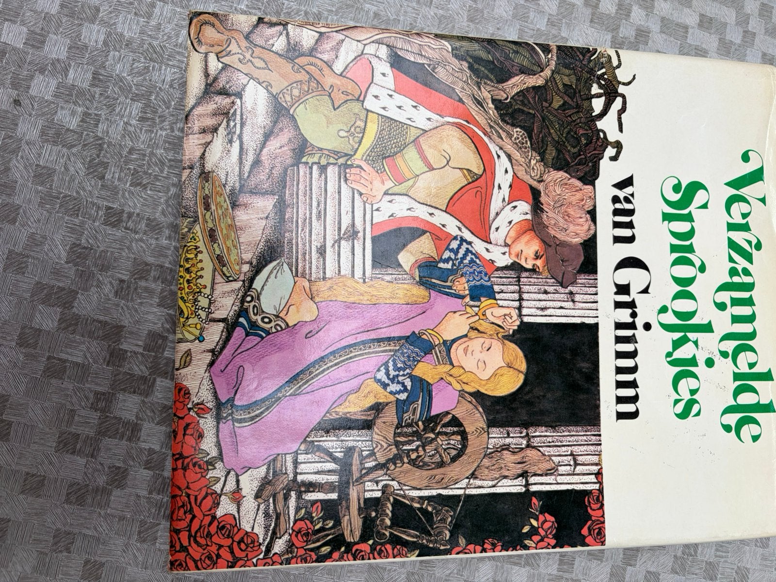 Sprookjesboek Grimm, Enlèvement ou Envoi, Comme neuf