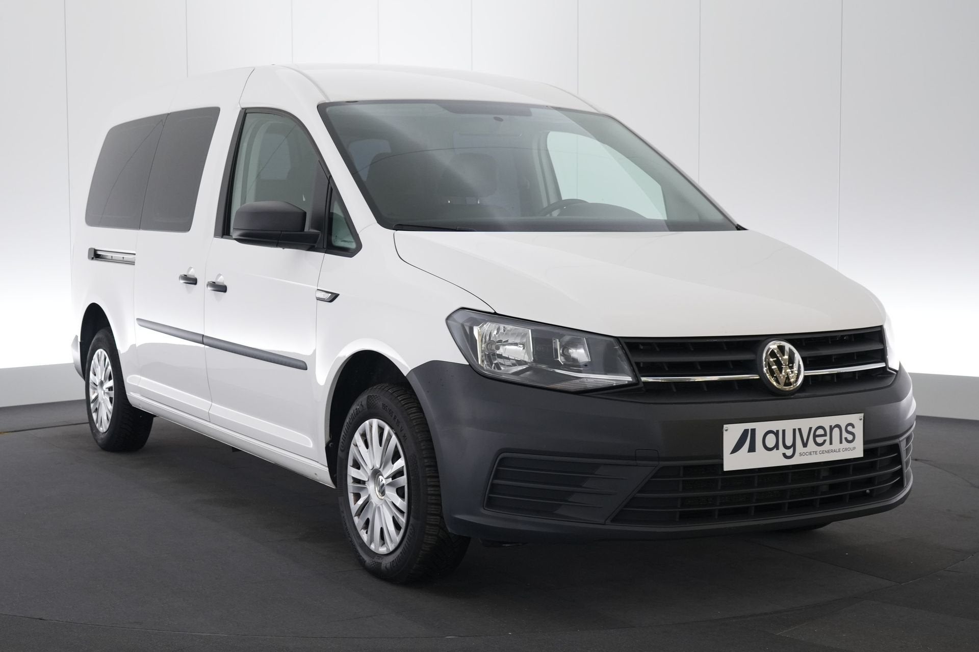 (1YFS027) VOLKSWAGEN CADDY MAXI, Voorwielaandrijving, Stof, Gebruikt, Euro 6