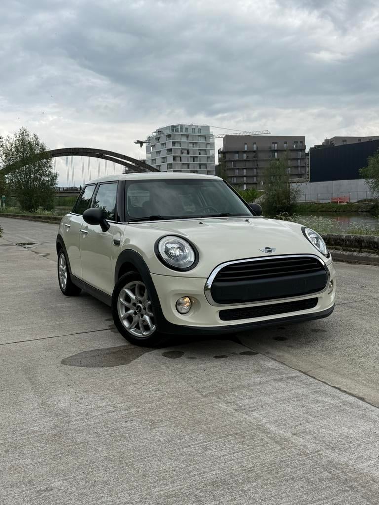 Mini one 1,2 essence /Phares Led/AC/Navigation/Jantes 16/…, 75 kW, Achat, Phares entièrement LED, Boîte manuelle
