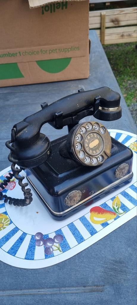 Oude telefoon decoratie mooi, Ophalen