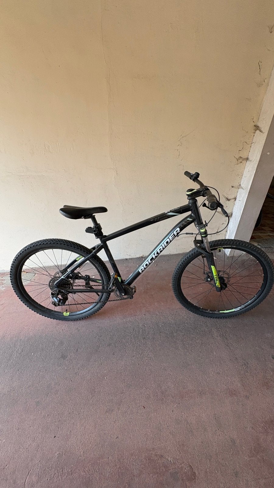 Rockrider ST 530 Mountainbike - 27.5 inch - In goede staat, Vélos & Vélomoteurs, 24 pouces ou plus, Aluminium, Comme neuf, Enlèvement