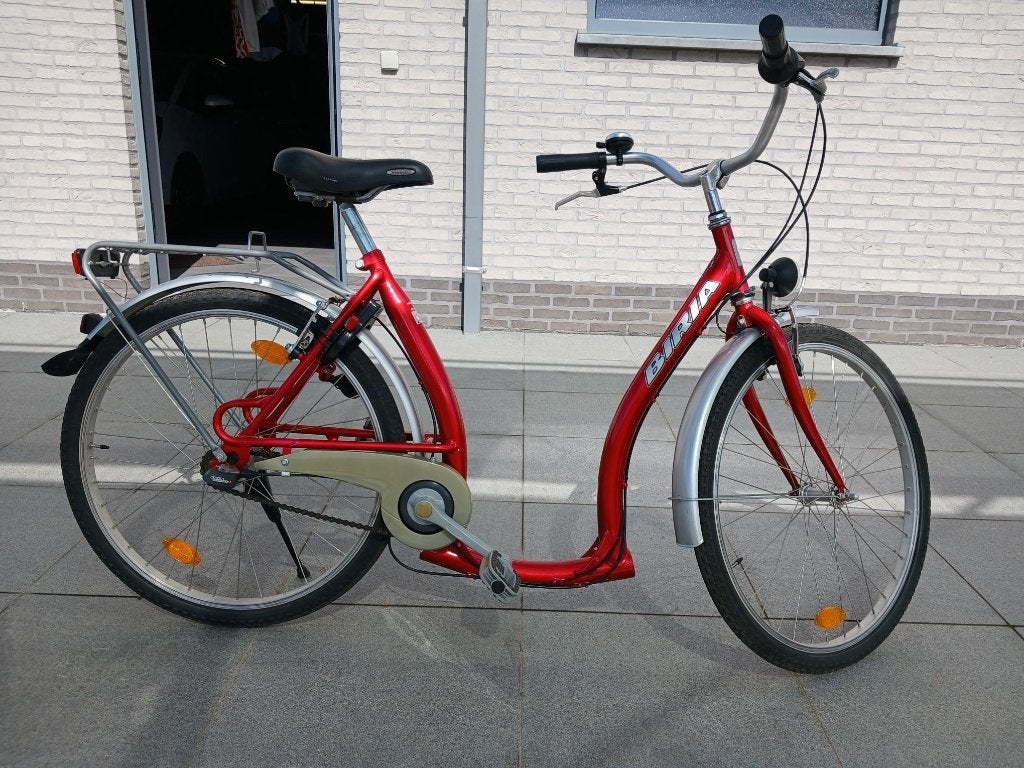 Extra Lage opstap damesfiets, Duitse makelij - als nieuw, Fietsen en Brommers, Fietsen | Dames | Damesfietsen, Velgrem, (Extra) lage instap