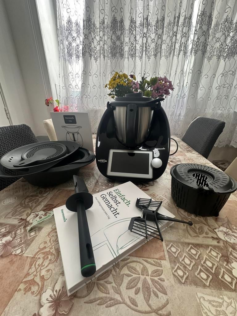 Thermomix TM6 Black Edition als nieuw, Ophalen, Zo goed als nieuw