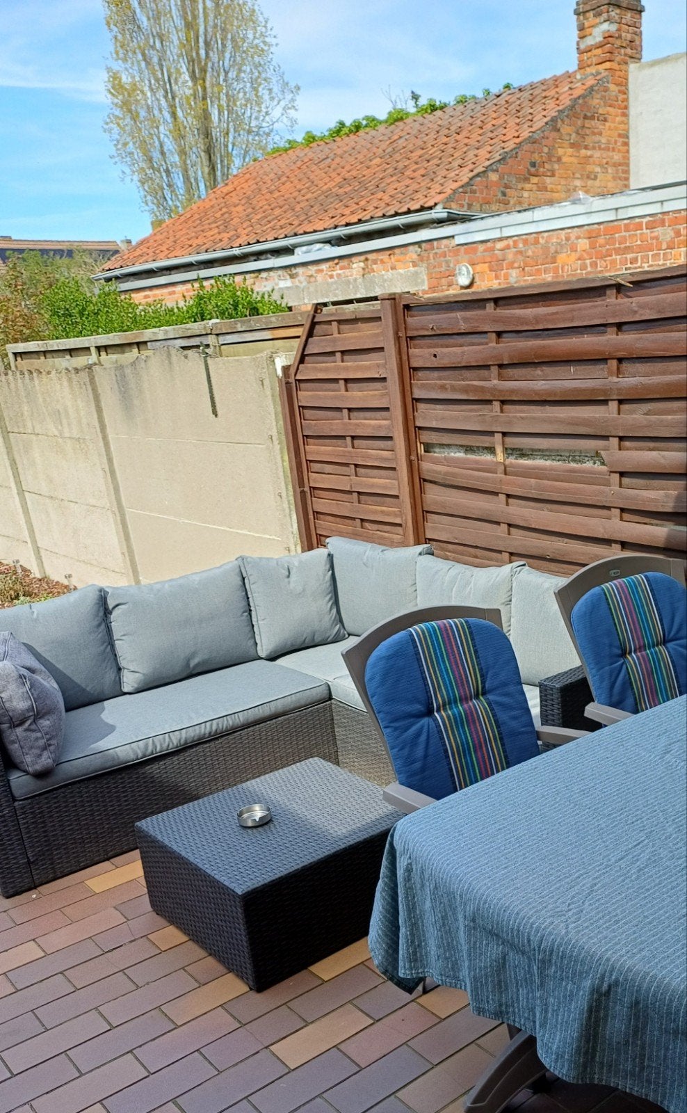 lounge met kussen, Tuin en Terras, Tuinsets en Loungesets, Ophalen, Gebruikt, Kunststof, Loungeset