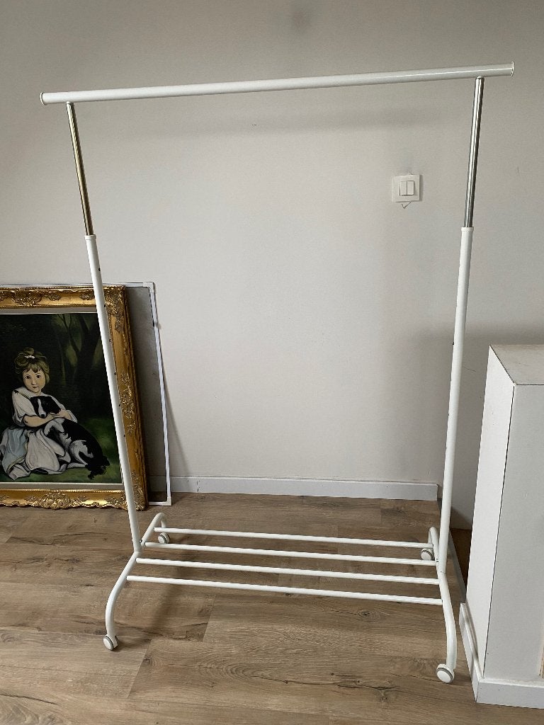 IKEA kledingrek, Ophalen, Met wielen, Zo goed als nieuw