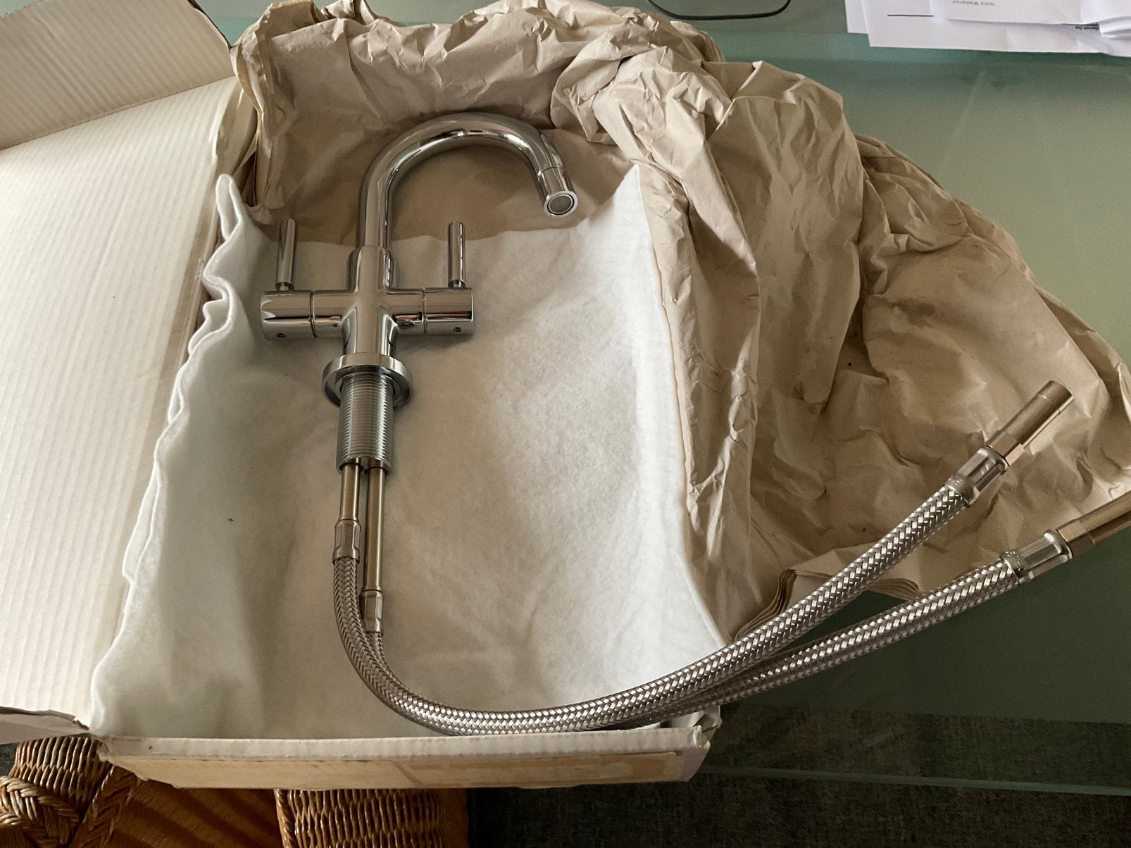 Robinet de lavabo. Nouveau, Enlèvement, Neuf