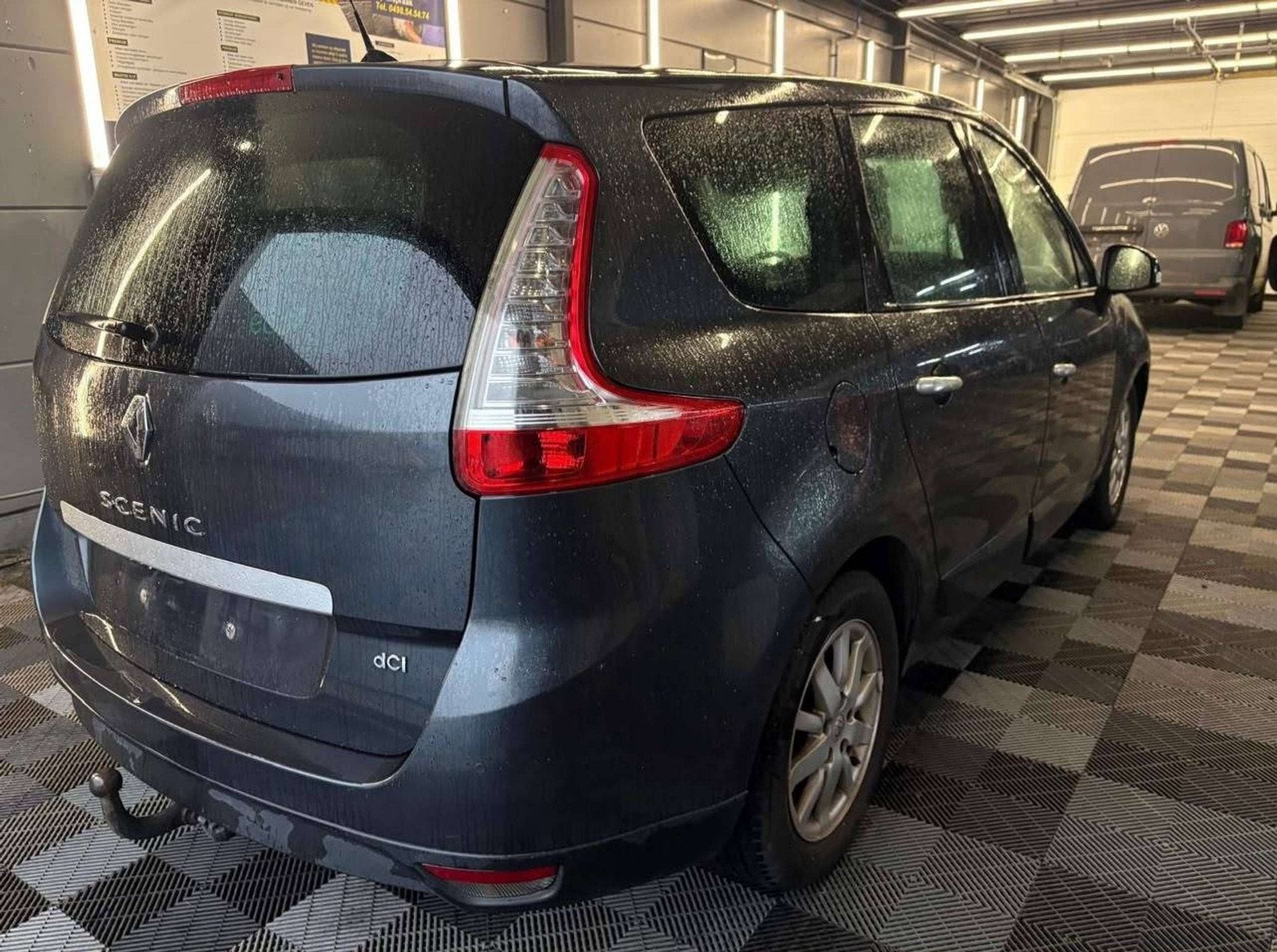 Renault Grand Scenic 1.5 dCi AUTOMATIQUE bj. 2011 Pano. Dak, Automaat, Euro 5, Monovolume, Gebruikt