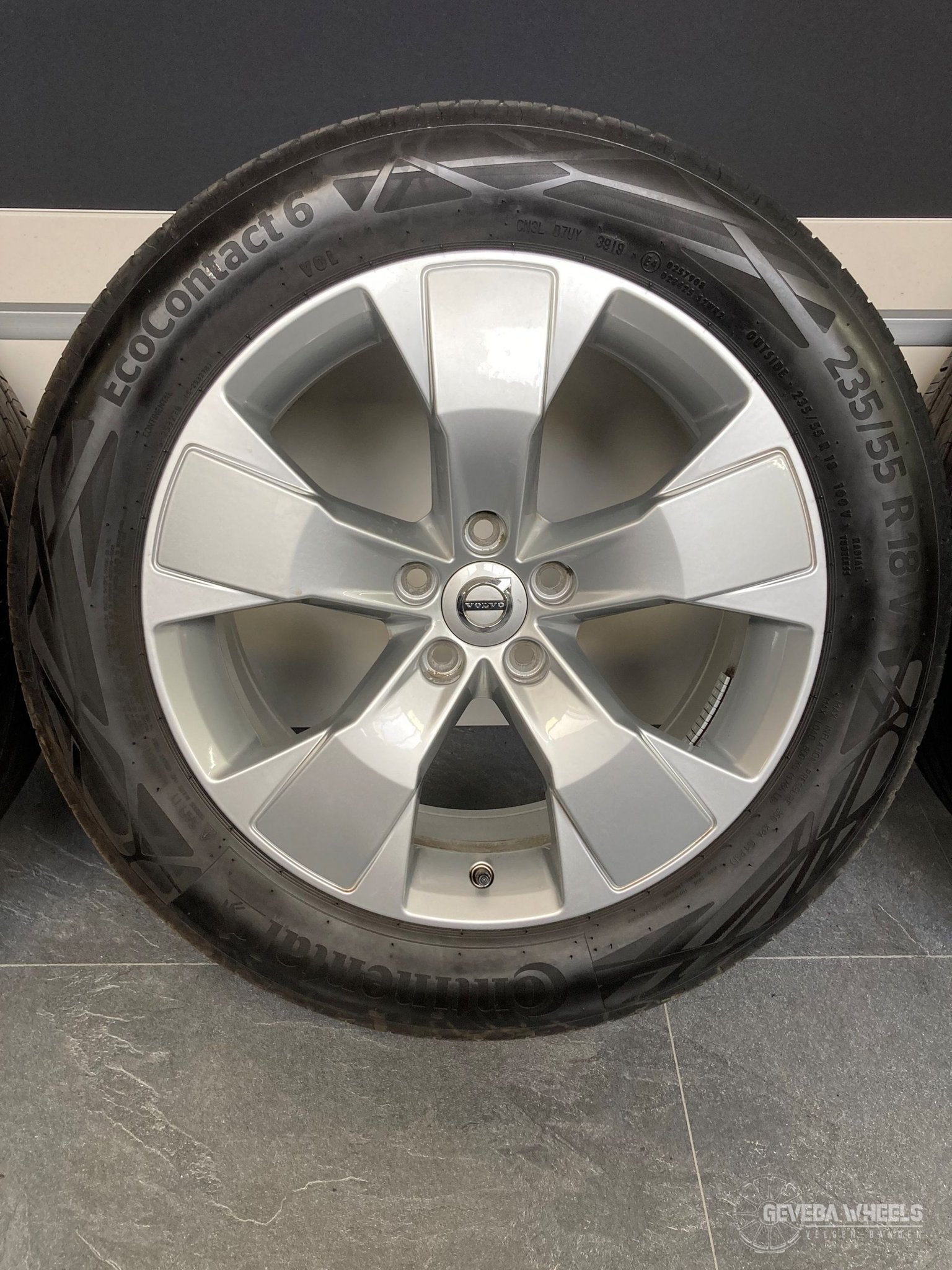 18” originele Volvo XC40 velgen + banden 5x108 31471553, 18 inch, Gebruikt, -, -