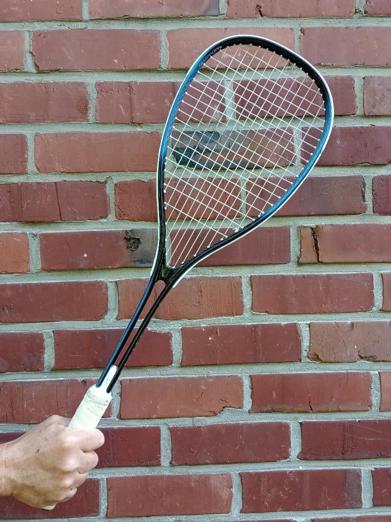Slazenger Panther series 440 Long String, squash racket, Sports & Fitness, Squash, Enlèvement ou Envoi, Utilisé, Raquette, Avec housse