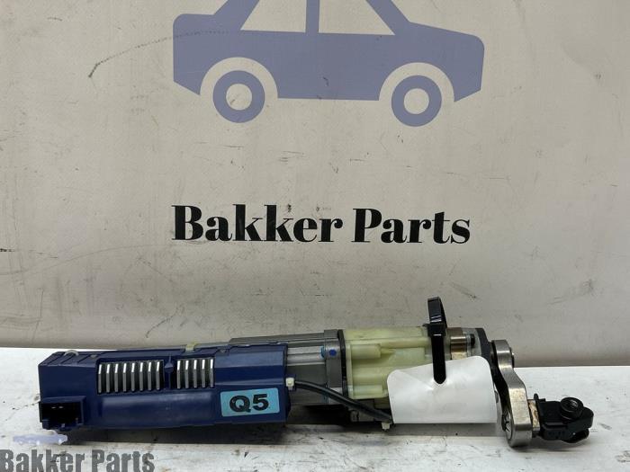 Moteur fermeture auxiliaire hayon d'un Audi Q5, -, -, 3 mois de garantie, Audi