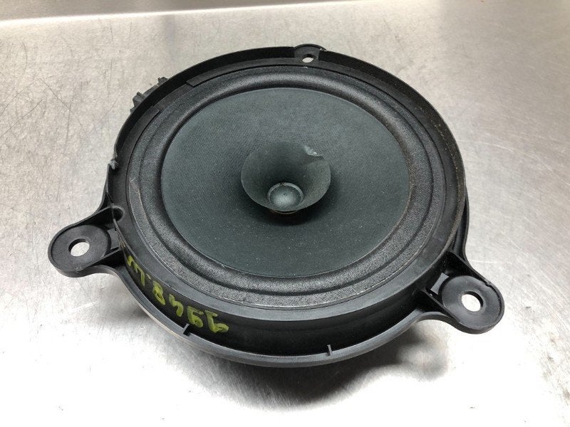 HAUT PARLEUR / ENCEINTE Mazda 2 (DJ / DL) (01-2014/02-2018), Utilisé, Mazda