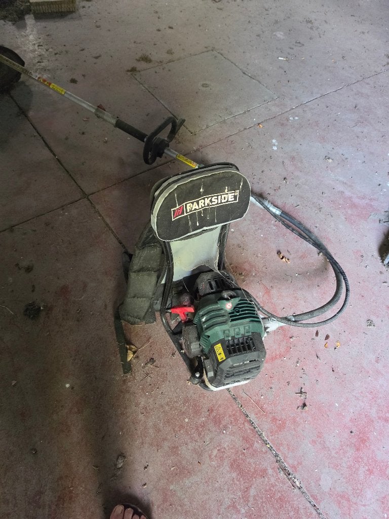 Draagbare multifunctionele bosmaaier aan het park, Tuin en Terras, Ophalen, Gebruikt, Benzine, Parkside