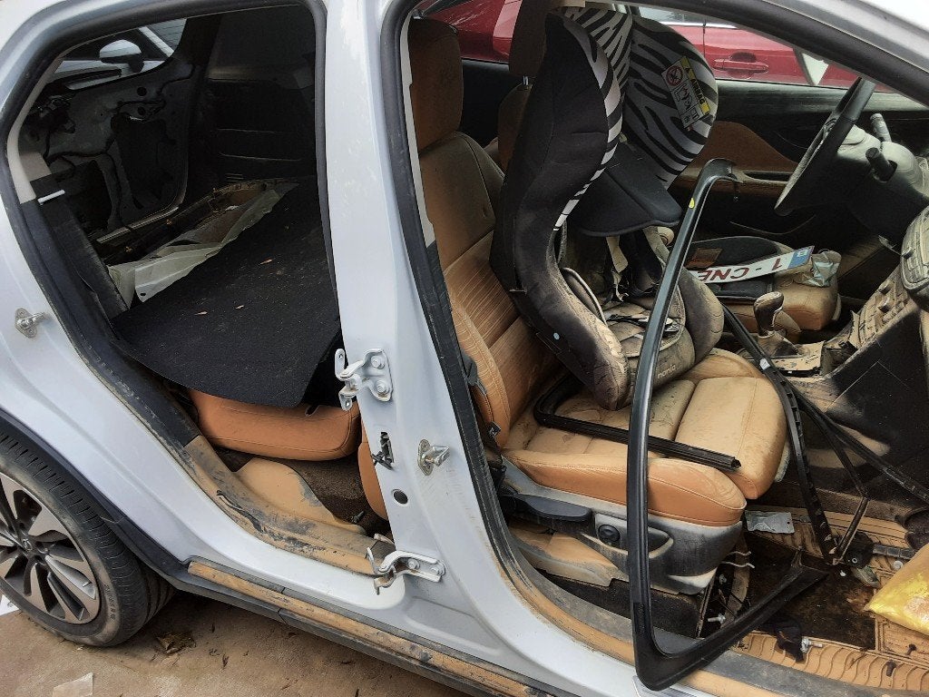 DIVERS MONTANT PORTE C D Opel Mokka X (01-2016/-), Utilisé, Opel